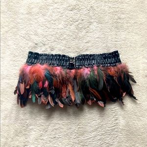 Feather belt